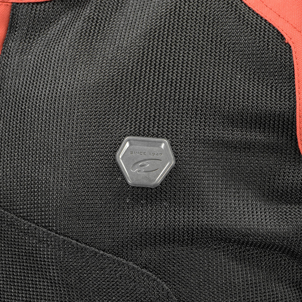 KOMINE JK-1573 Protective Carbon Mesh Jacket